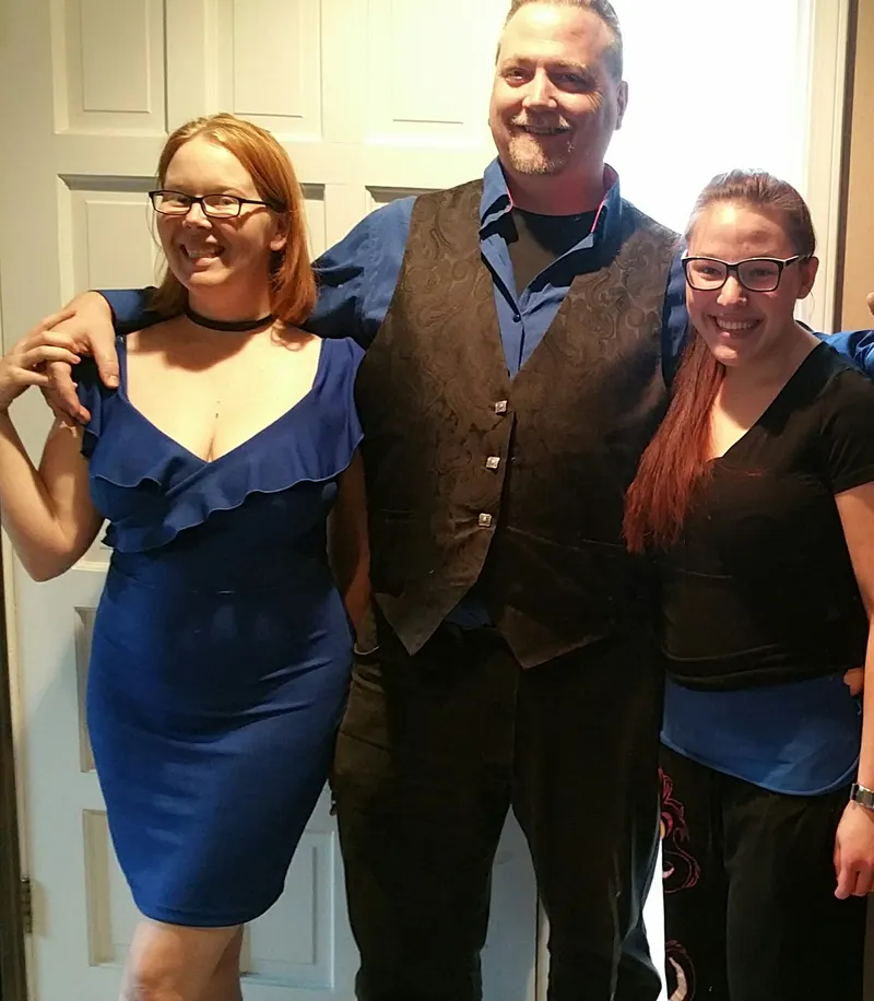 slave lessli, Master Koi and slave lexi standing together, smiling